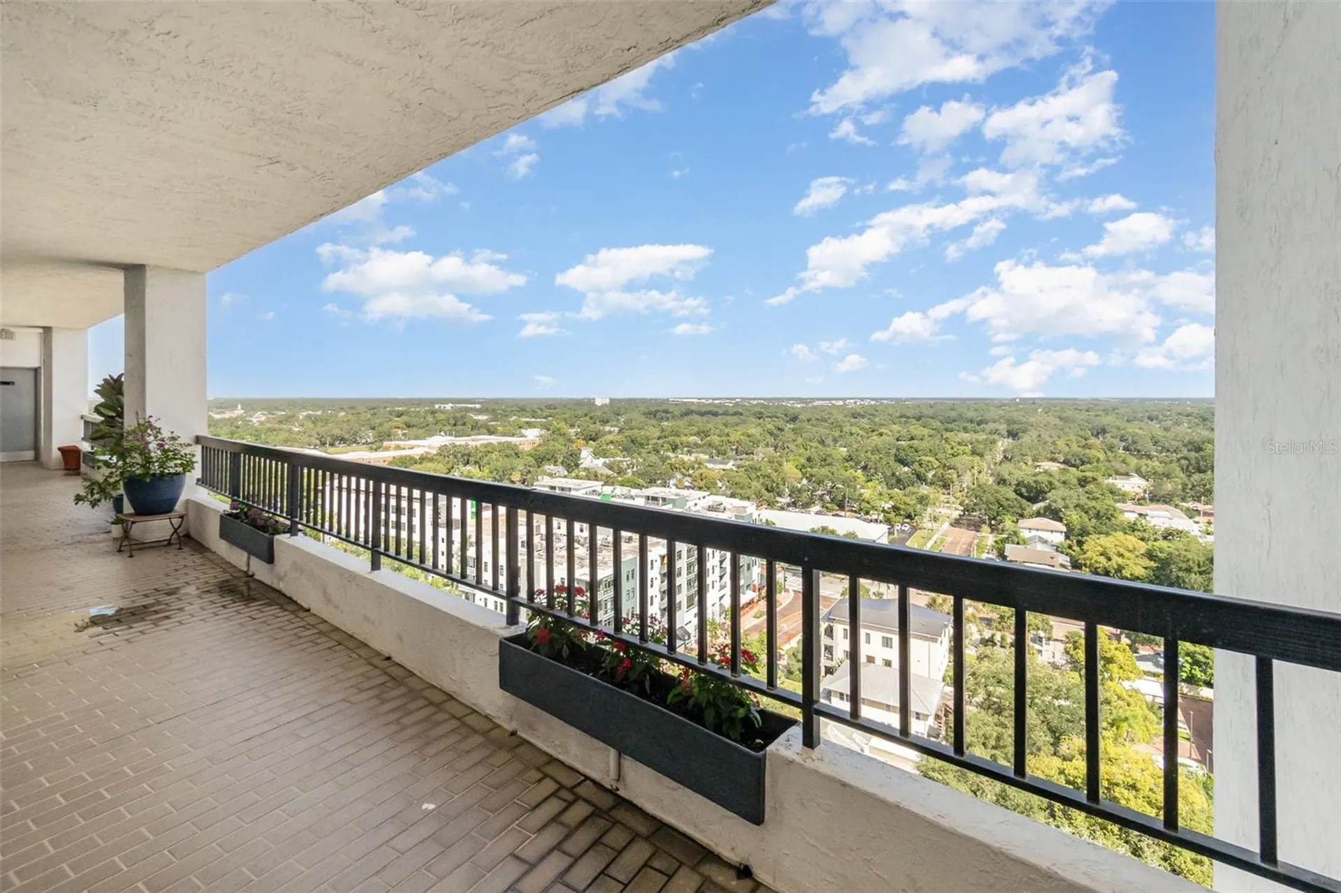 530 E Central Boulevard Orlando FL 32801