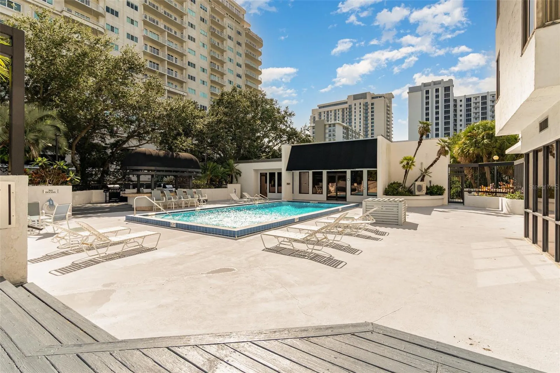 530 E Central Boulevard Orlando FL 32801