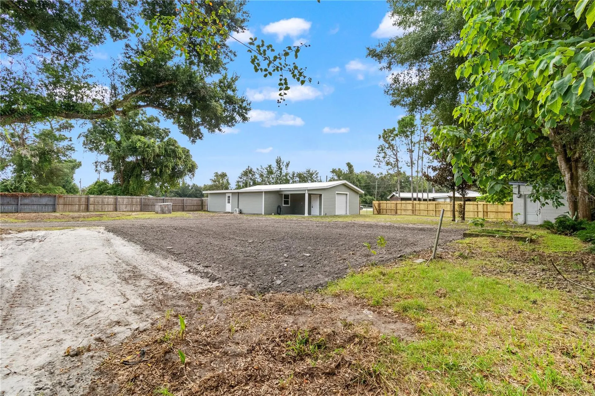 5870 S Us 301 Bushnell FL 33513