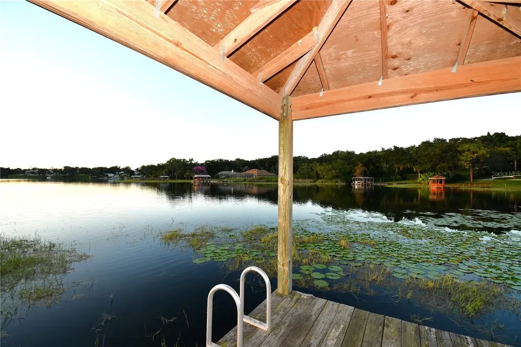 611 Old Eustis Road Mount Dora FL 32757