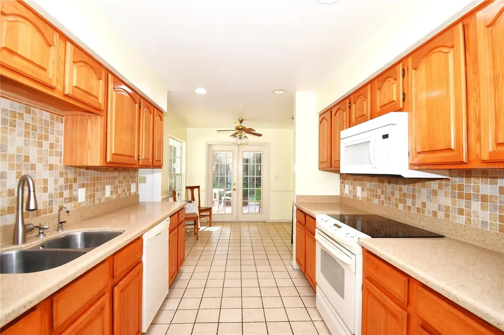 611 Old Eustis Road Mount Dora FL 32757