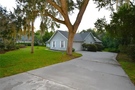 611 Old Eustis Road Mount Dora FL 32757