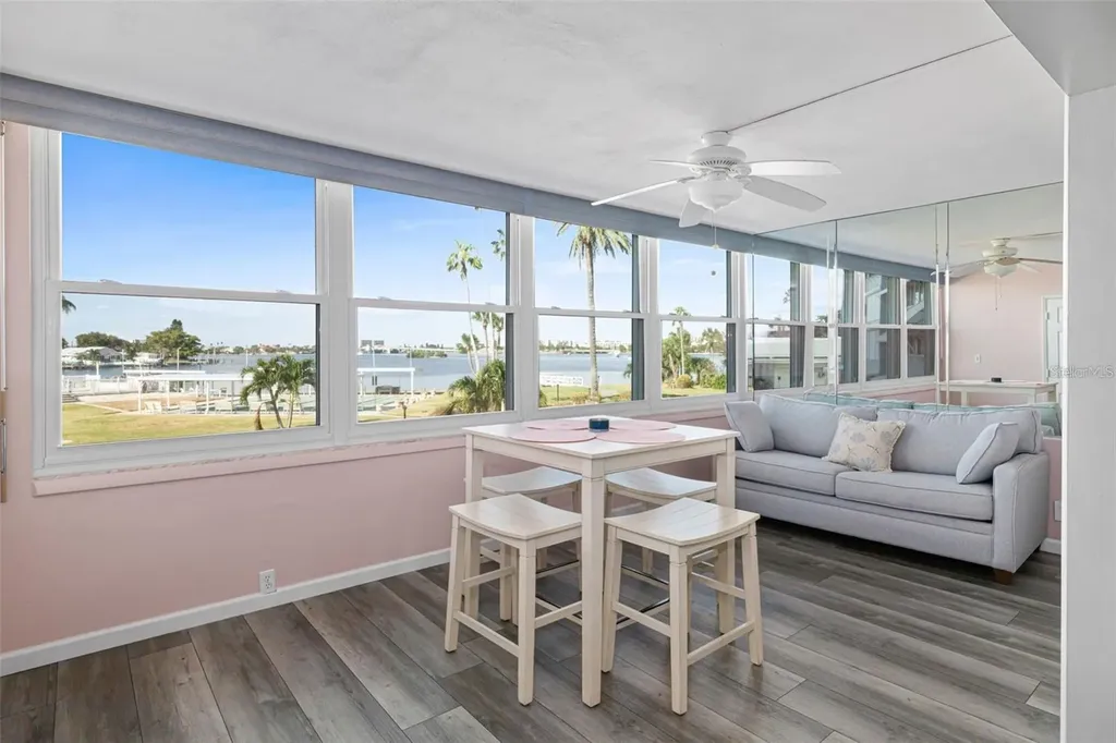 1868 Shore Drive S South Pasadena FL 33707