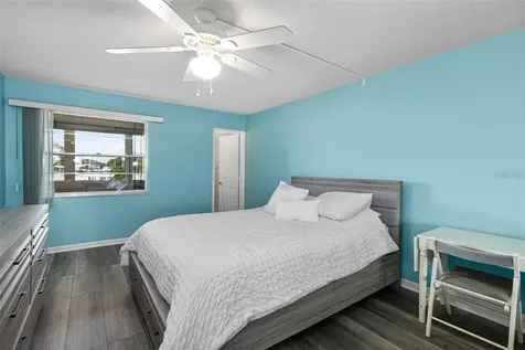 1868 Shore Drive S South Pasadena FL 33707