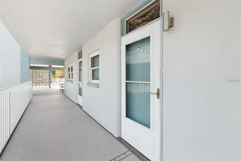 1868 Shore Drive S South Pasadena FL 33707