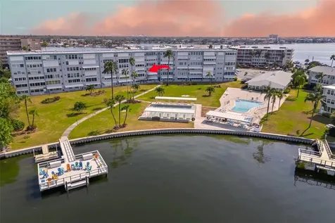 1868 Shore Drive S South Pasadena FL 33707