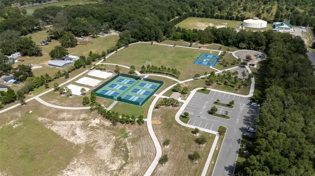 1361 Aroniminik Drive Mount Dora FL 32757