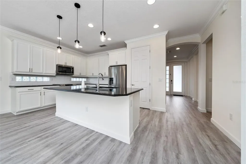 1361 Aroniminik Drive Mount Dora FL 32757