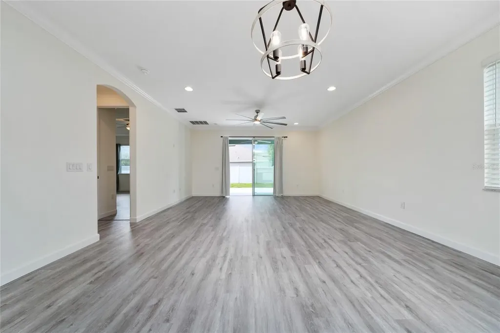 1361 Aroniminik Drive Mount Dora FL 32757