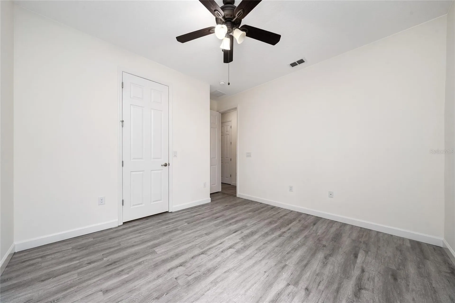 1361 Aroniminik Drive Mount Dora FL 32757