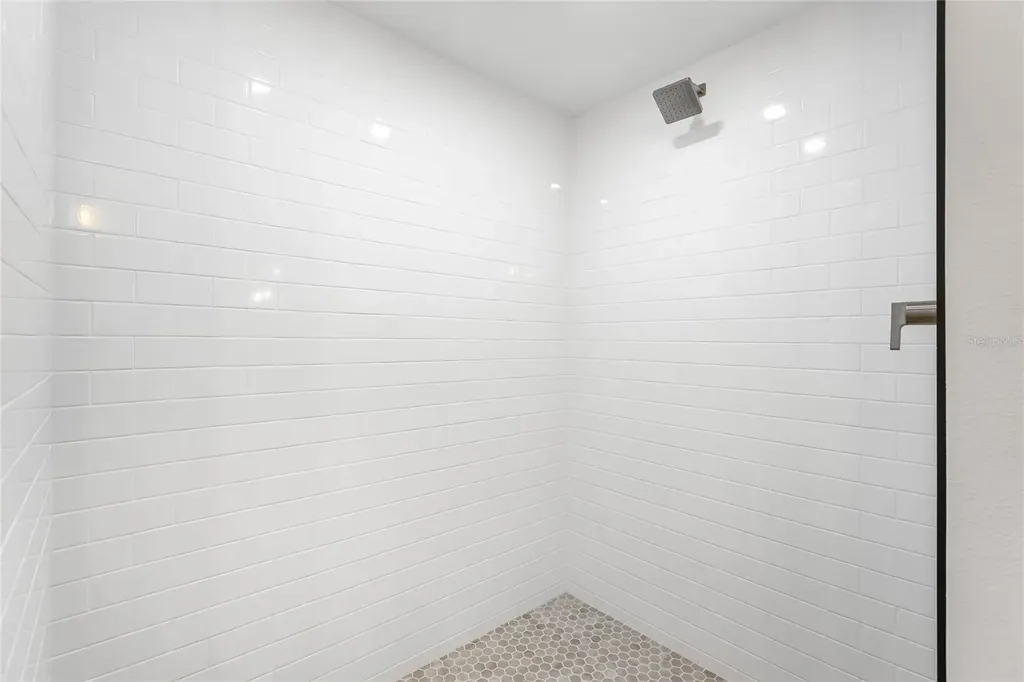 4444 Narraganset Trail Sarasota FL 34233