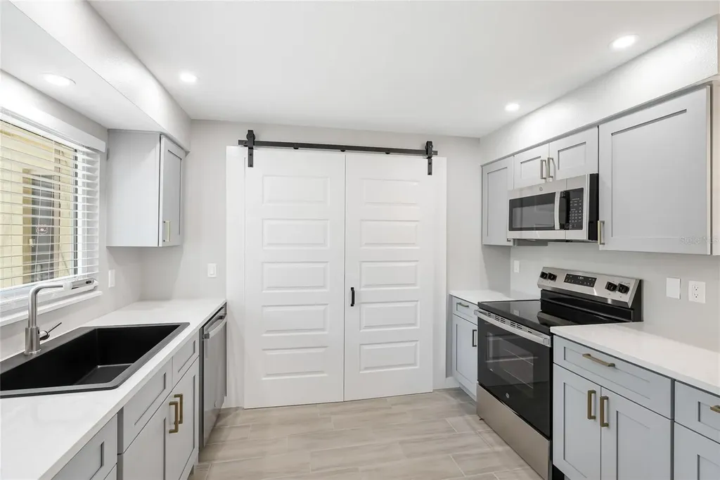 4444 Narraganset Trail Sarasota FL 34233