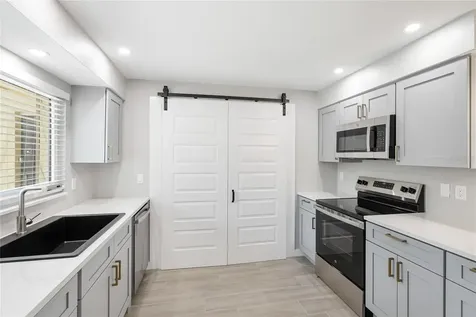 4444 Narraganset Trail Sarasota FL 34233