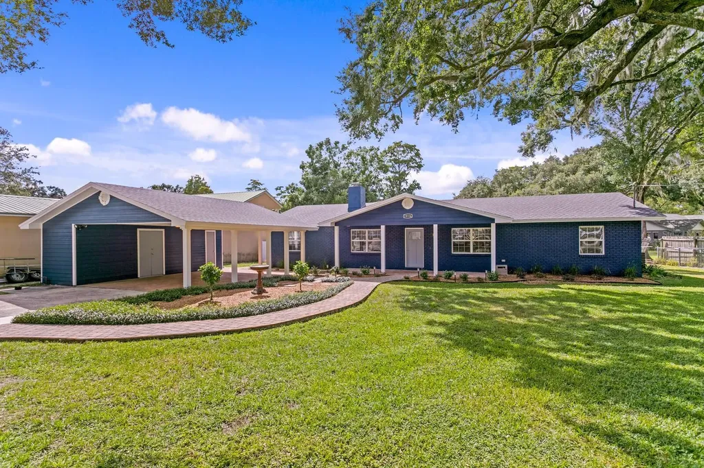 19116 Forrest Drive Odessa FL 33556
