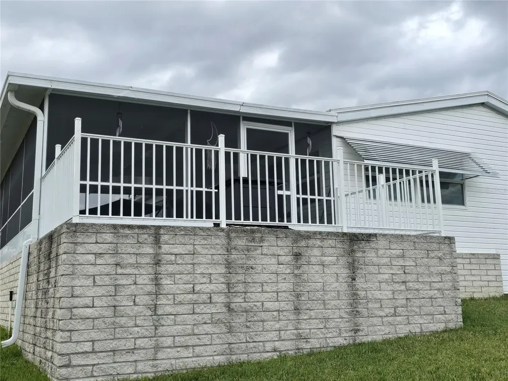 4005 Myrtle Oak Court Zellwood FL 32798