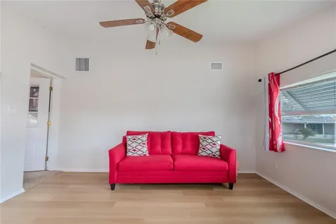 4005 Myrtle Oak Court Zellwood FL 32798