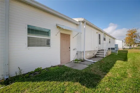 4005 Myrtle Oak Court Zellwood FL 32798