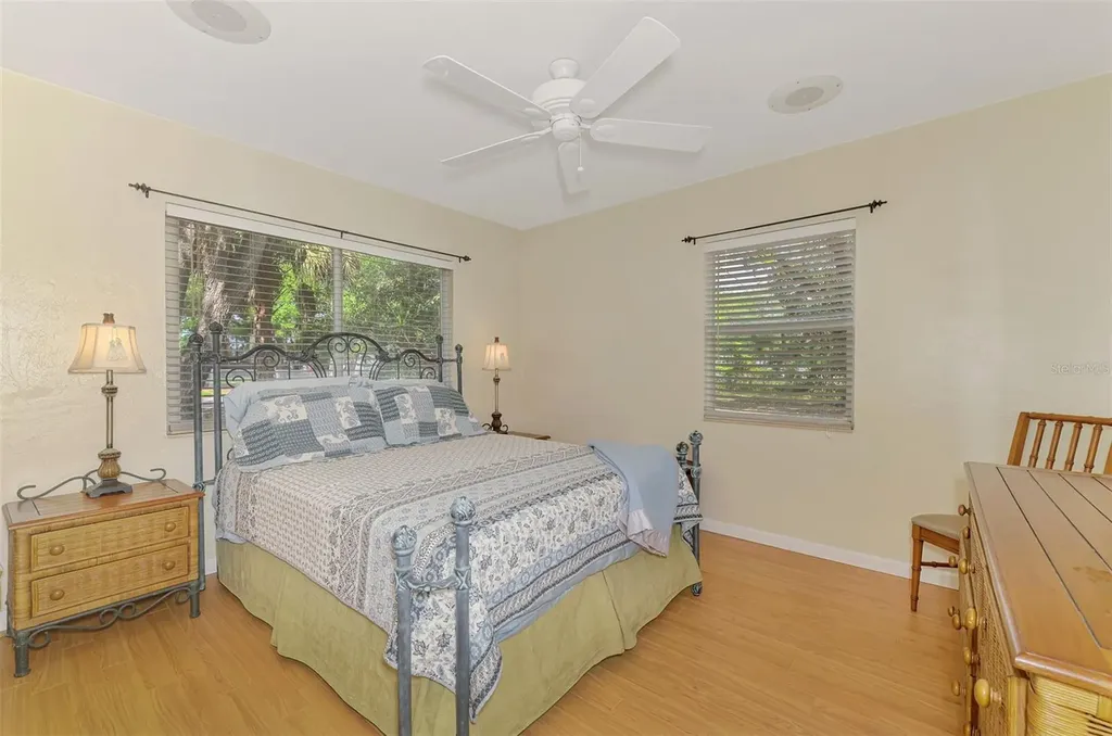 1150 Willis Avenue Sarasota FL 34232
