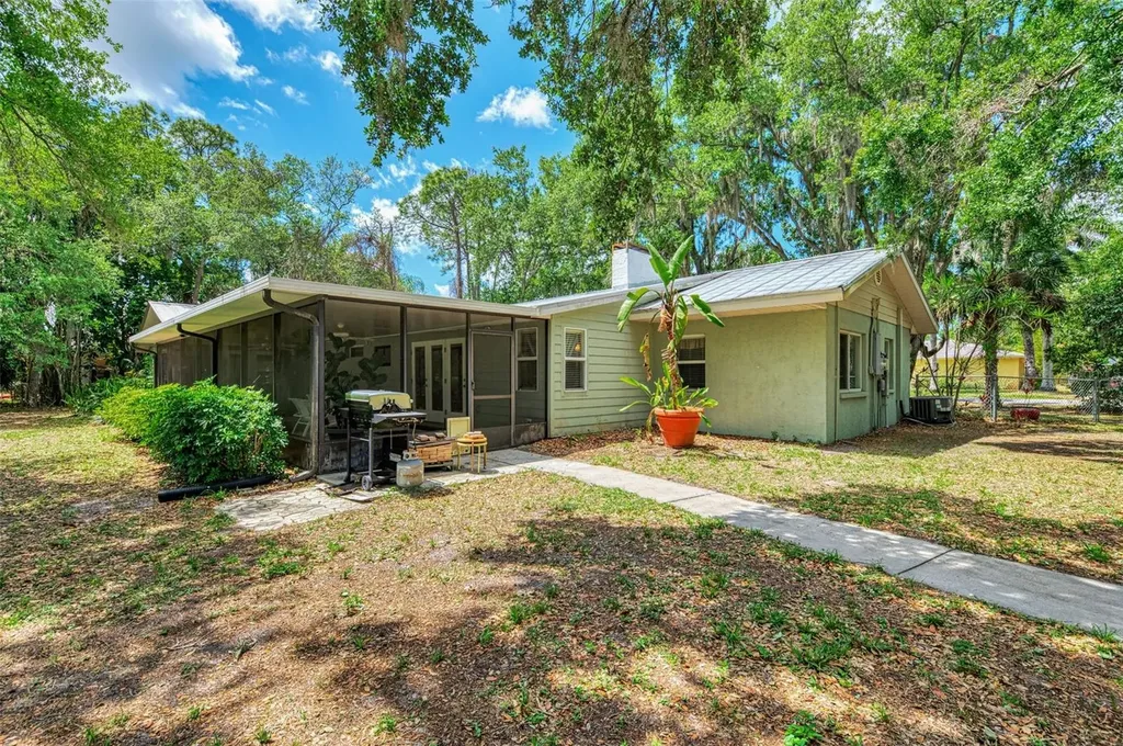 1150 Willis Avenue Sarasota FL 34232