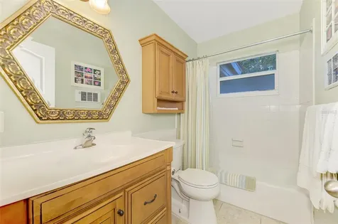 1150 Willis Avenue Sarasota FL 34232