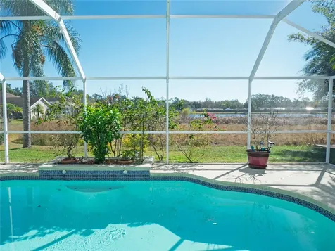 16517 Lake Heather Drive Tampa FL 33618