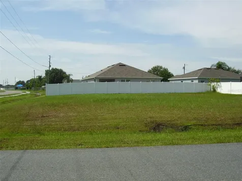 800 Carrousel Lane Kissimmee FL 34759