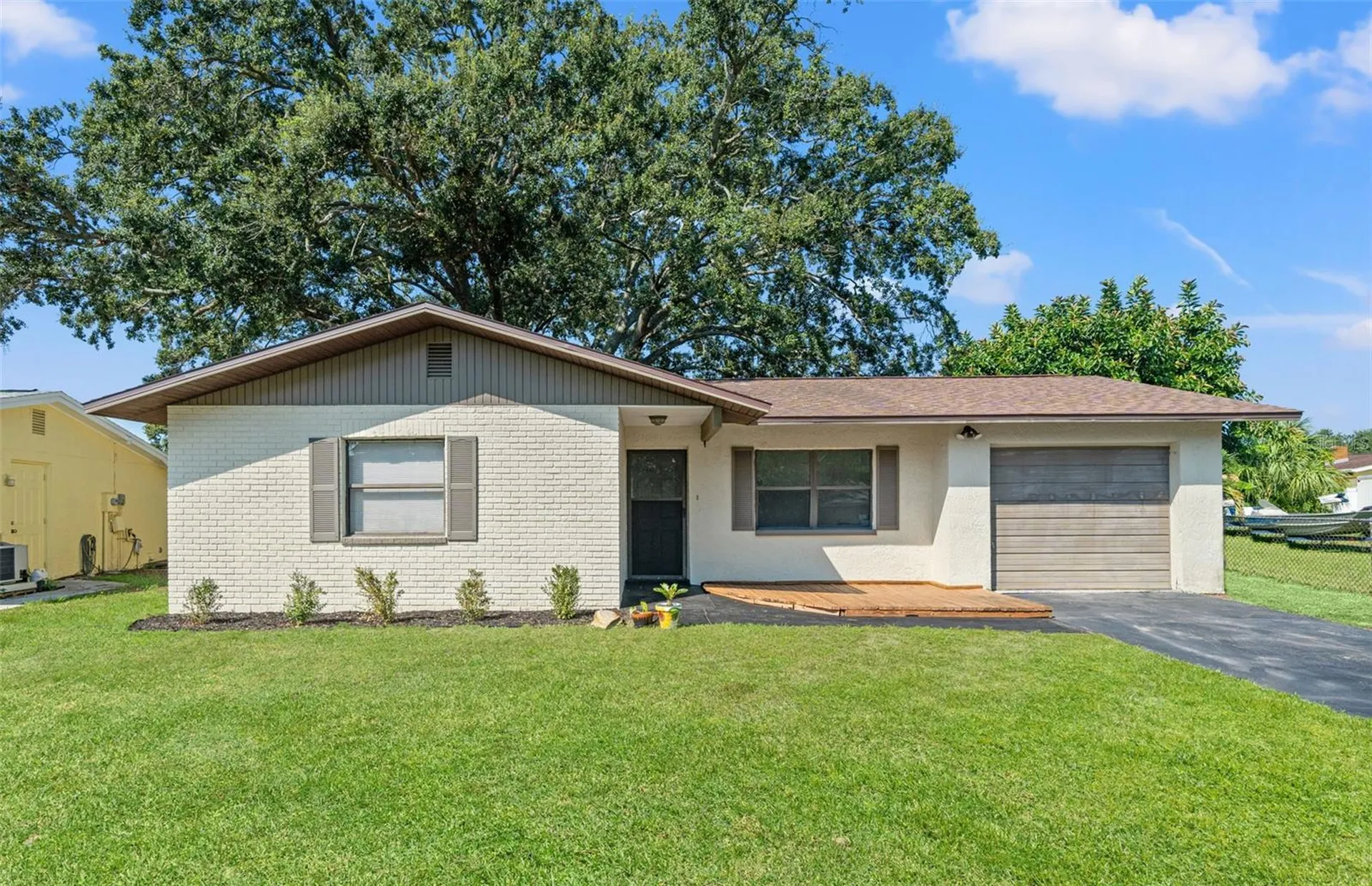 5828 Mariposa Drive Holiday FL 34690