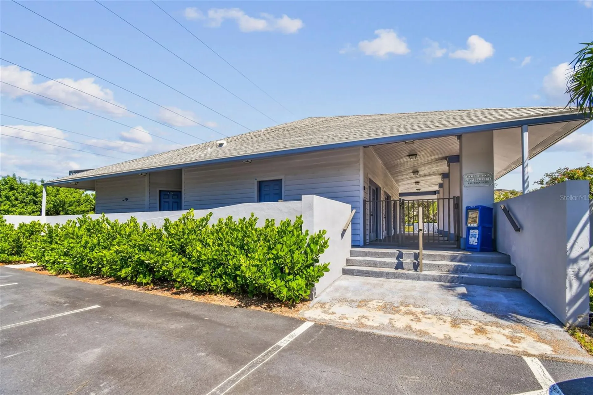 9050 Park Boulevard Seminole FL 33777