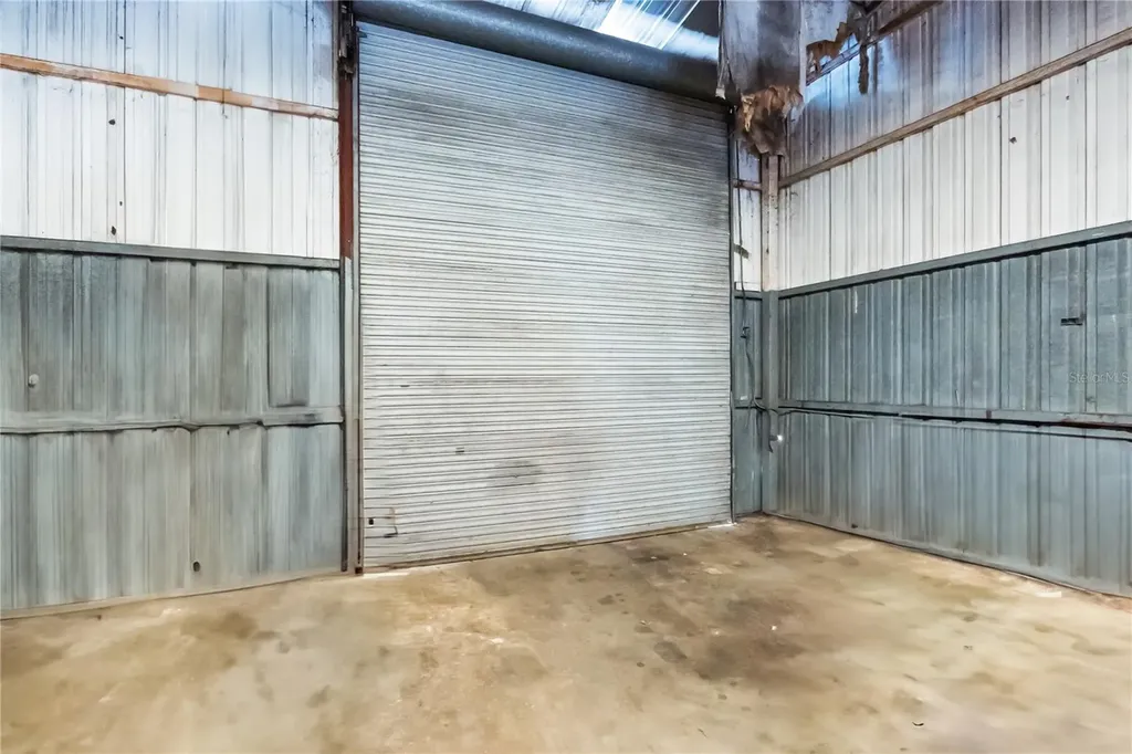 1049 E Myers Boulevard Mascotte FL 34753