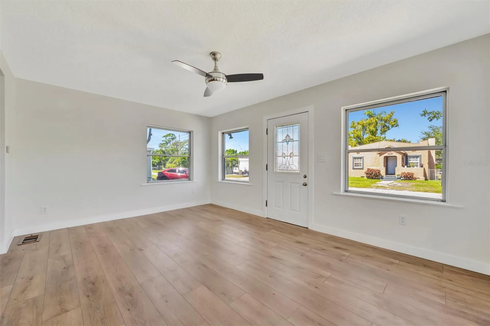 609 25th Avenue W Bradenton FL 34205