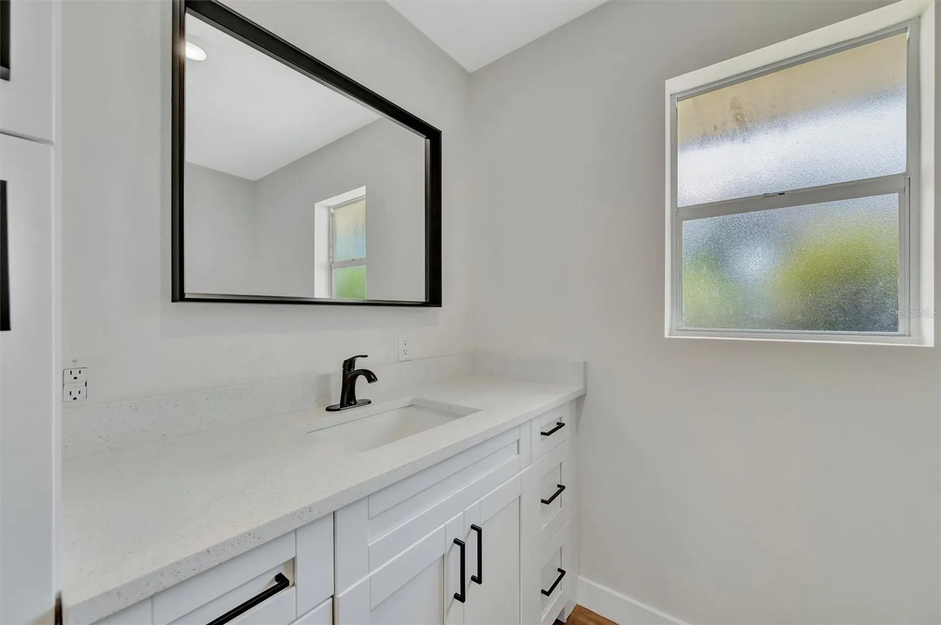 609 25th Avenue W Bradenton FL 34205