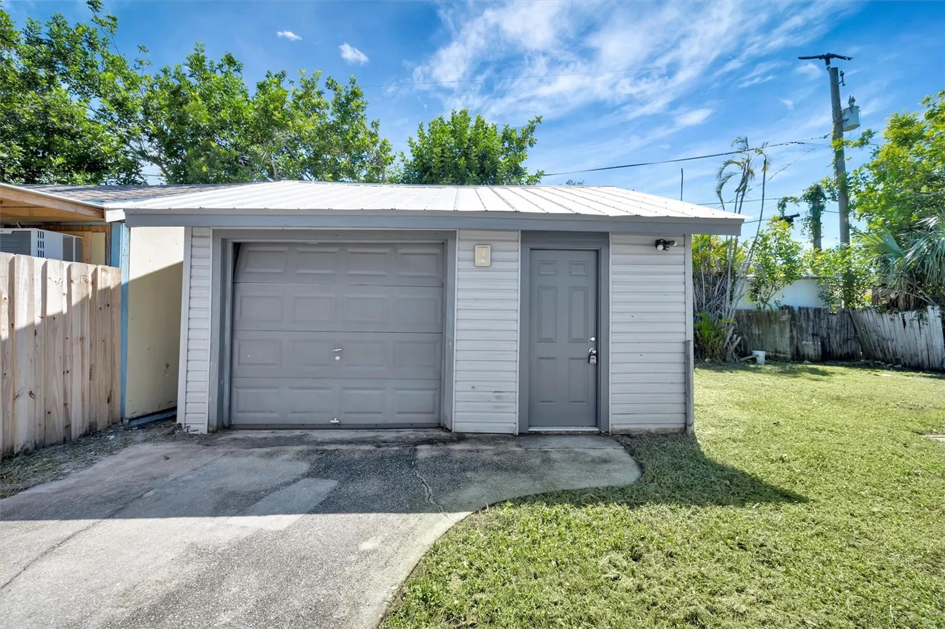 609 25th Avenue W Bradenton FL 34205