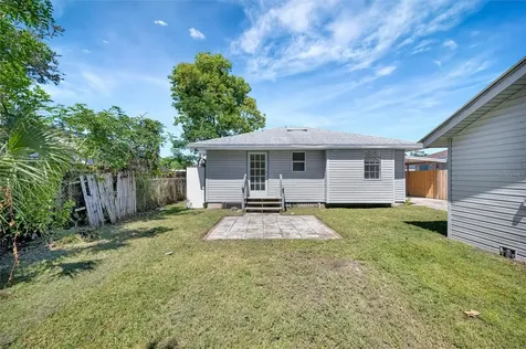 609 25th Avenue W Bradenton FL 34205
