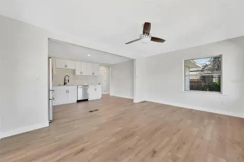 609 25th Avenue W Bradenton FL 34205
