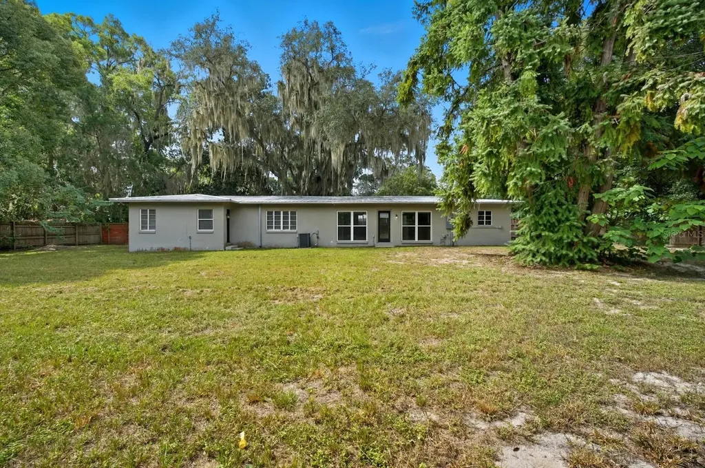 130 SW Peach Street Keystone Heights FL 32656