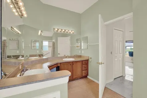 1851 Arbor Knoll Loop Trinity FL 34655