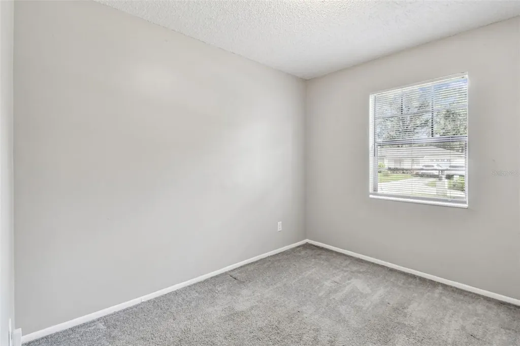 4419 Dolphin Drive Tampa FL 33617