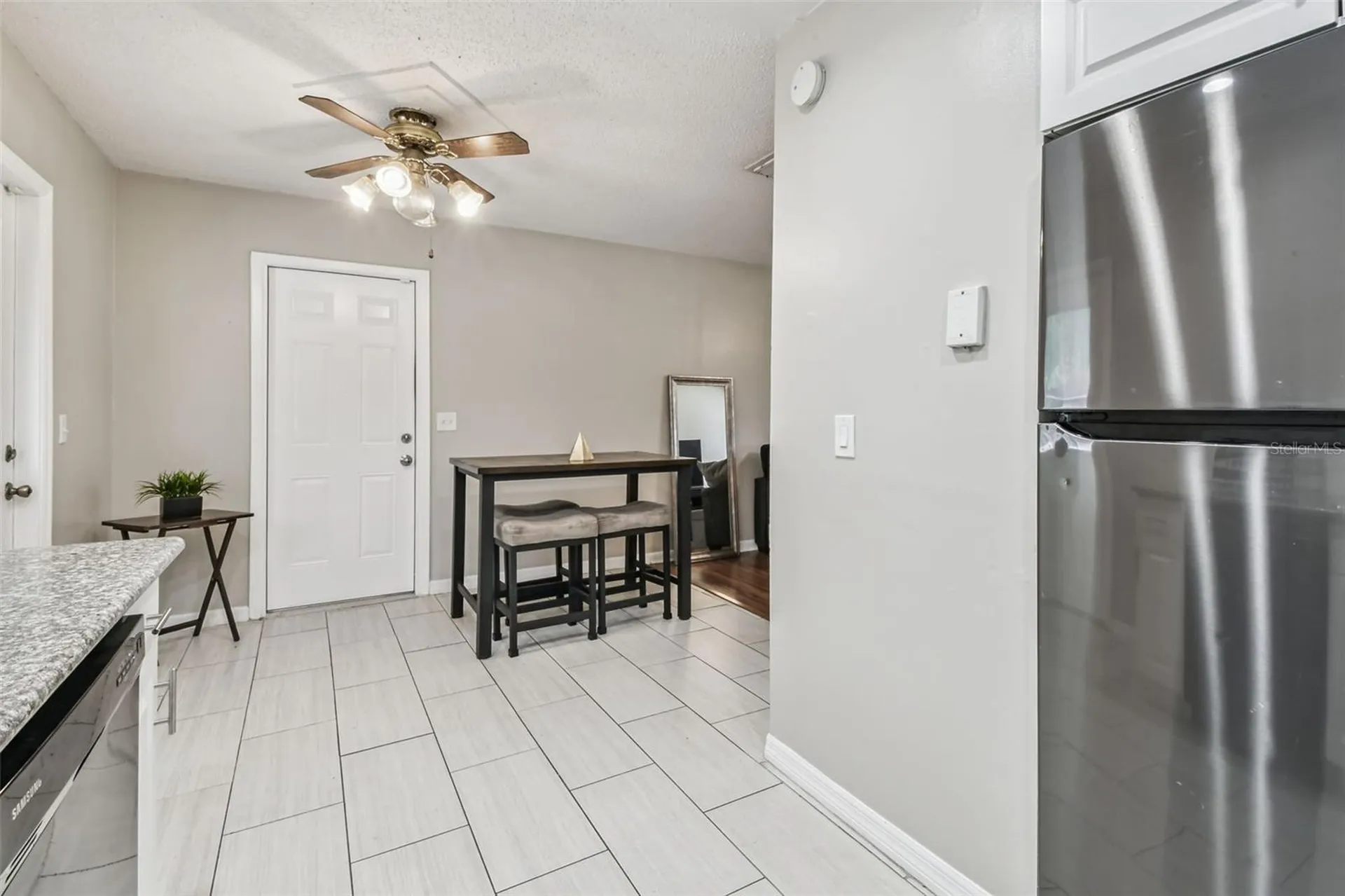4419 Dolphin Drive Tampa FL 33617