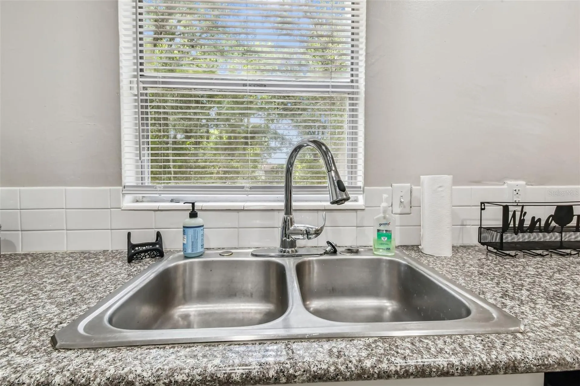 4419 Dolphin Drive Tampa FL 33617