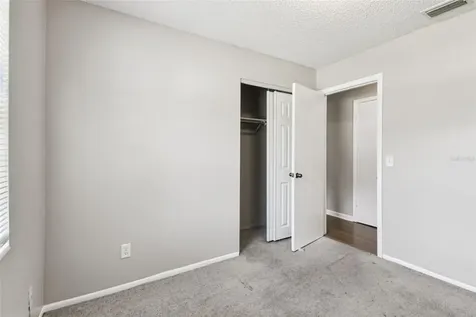 4419 Dolphin Drive Tampa FL 33617