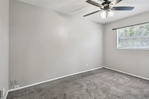 4419 Dolphin Drive Tampa FL 33617