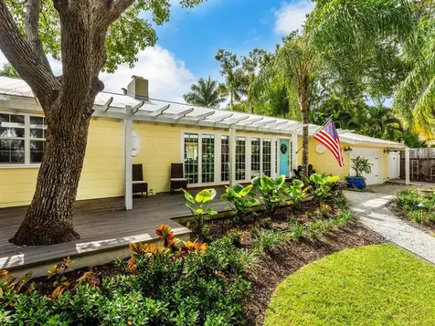 1846 Lincoln Drive Sarasota FL 34236