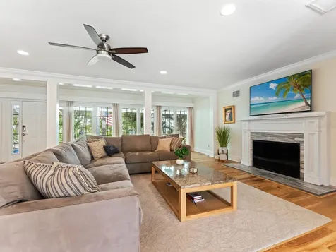 1846 Lincoln Drive Sarasota FL 34236