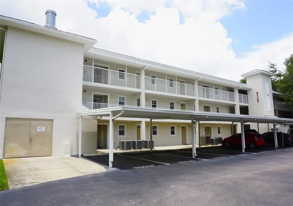 21107 Fountain View Lane Lutz FL 33558