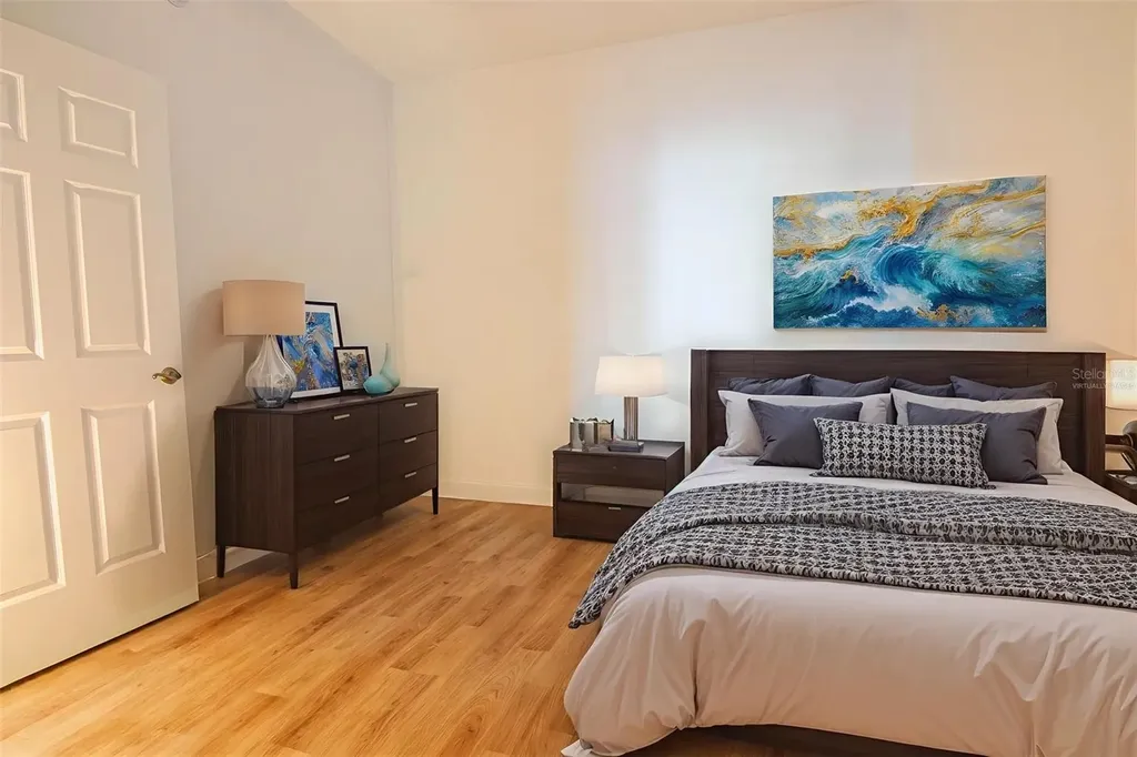 2743 1st Street Fort Myers FL 33916