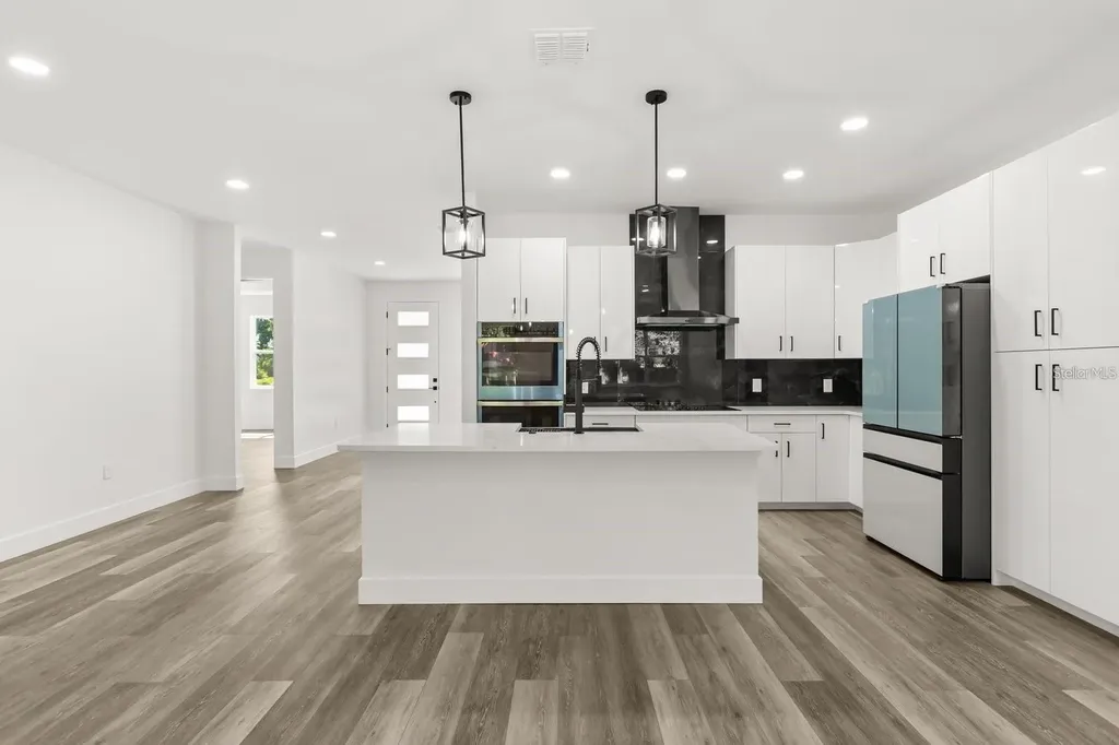 321 Water Shore Drive Leesburg FL 34748