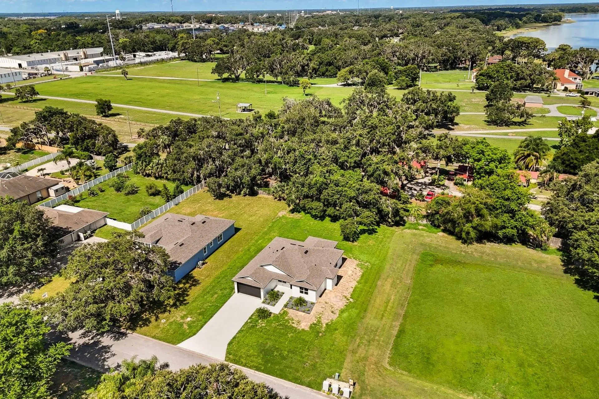 321 Water Shore Drive Leesburg FL 34748