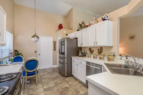 1786 Biarritz Circle Tarpon Springs FL 34689