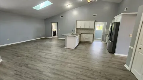 300 Sun Oaks Court Lake Mary FL 32746
