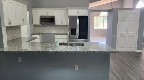 300 Sun Oaks Court Lake Mary FL 32746